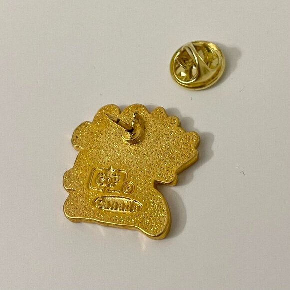 CDF Canada Pin Bunny Rabbit Flaws - Picture 5 of 8